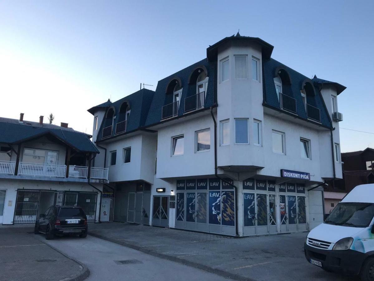 Grande Plus Apartment Dzungla Ντόμποϊ Εξωτερικό φωτογραφία